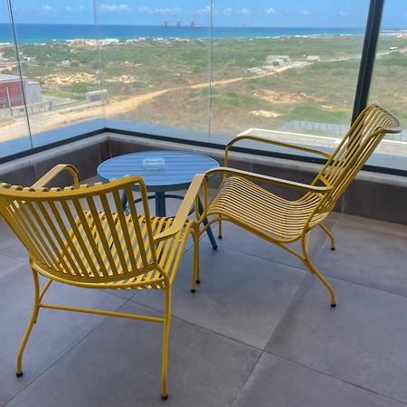 #דירת יוקרה על הים Sunset Beach Apartment# Givat Olga ภายนอก รูปภาพ