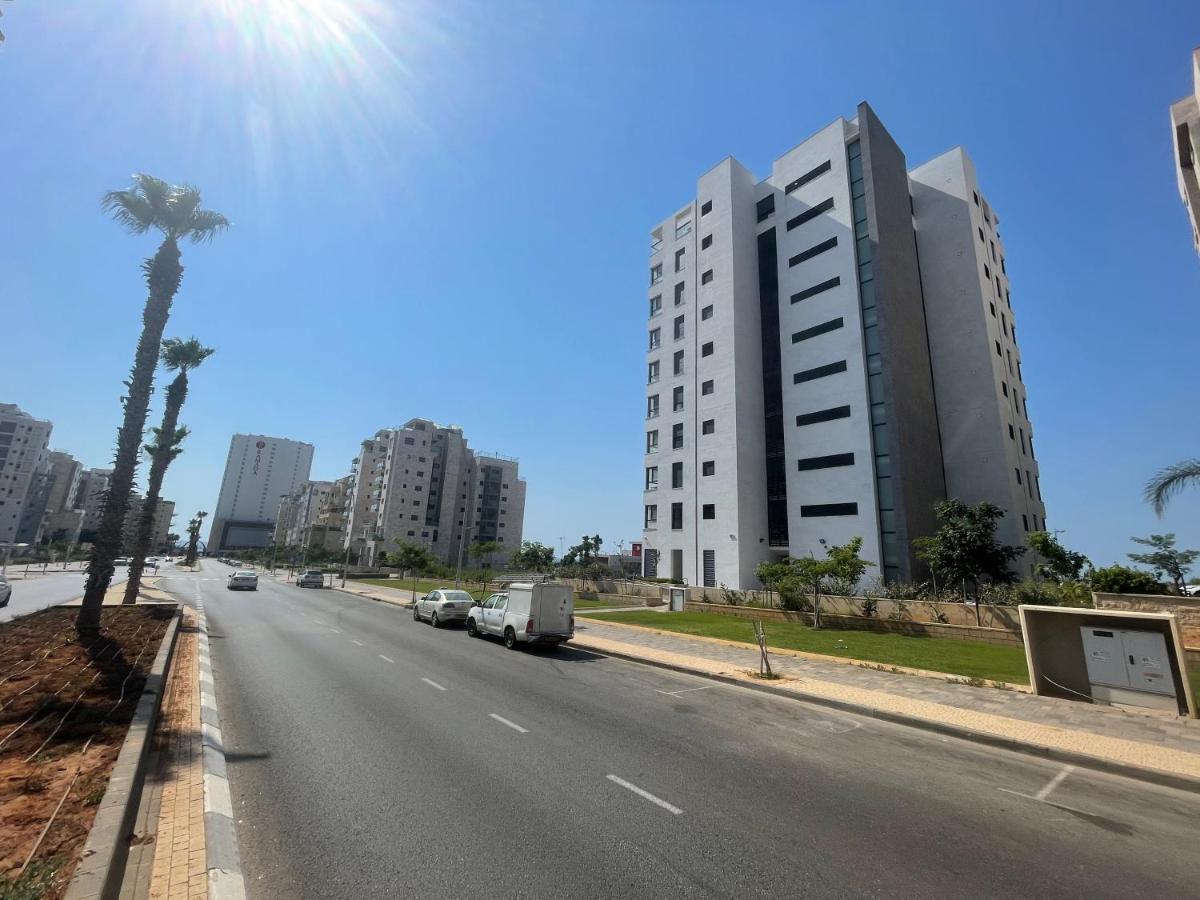 #דירת יוקרה על הים Sunset Beach Apartment# Givat Olga ภายนอก รูปภาพ