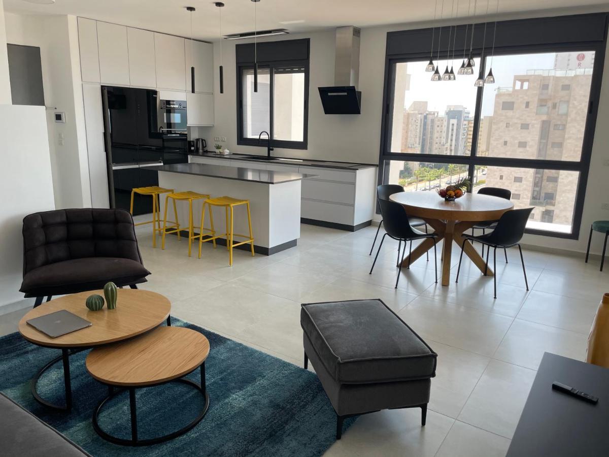#דירת יוקרה על הים Sunset Beach Apartment# Givat Olga ภายนอก รูปภาพ